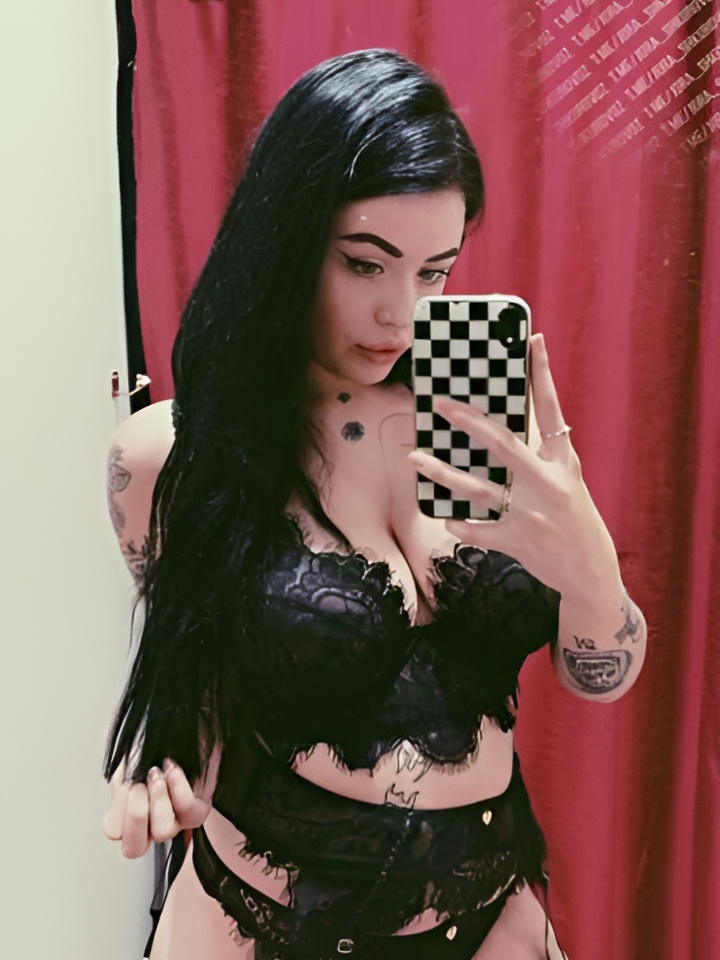 Альбина привлекальеная девушка из Нальчика цена от 1500 руб