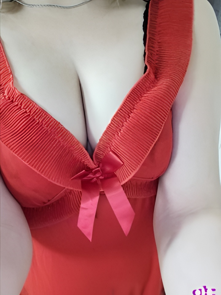 Елена привлекальеная девушка из Нальчика цена от 10000 руб