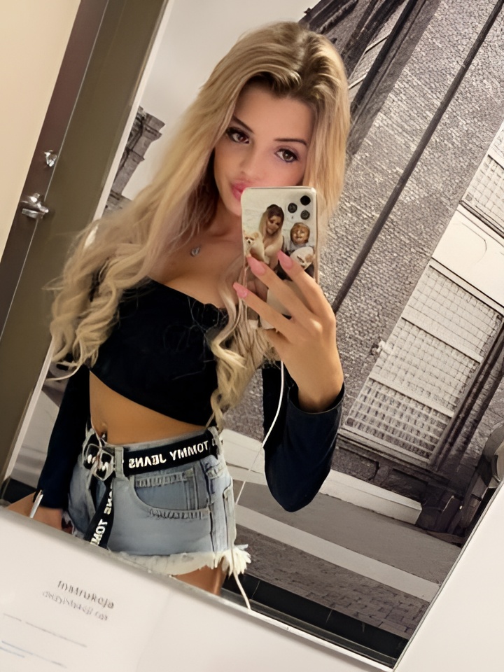 Роксана привлекательная девушка из Нальчика цена от 1500 руб