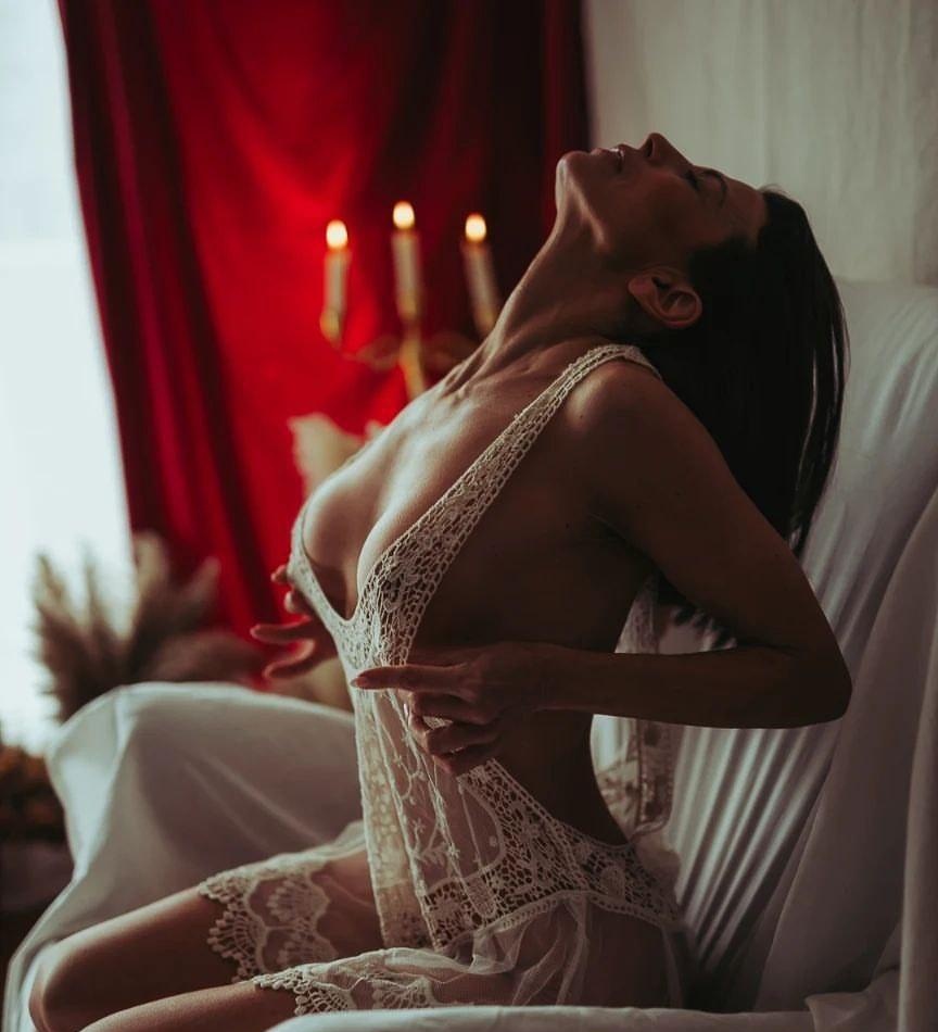 Алевтина привлекальеная девушка из Нальчика цена от 4000 руб