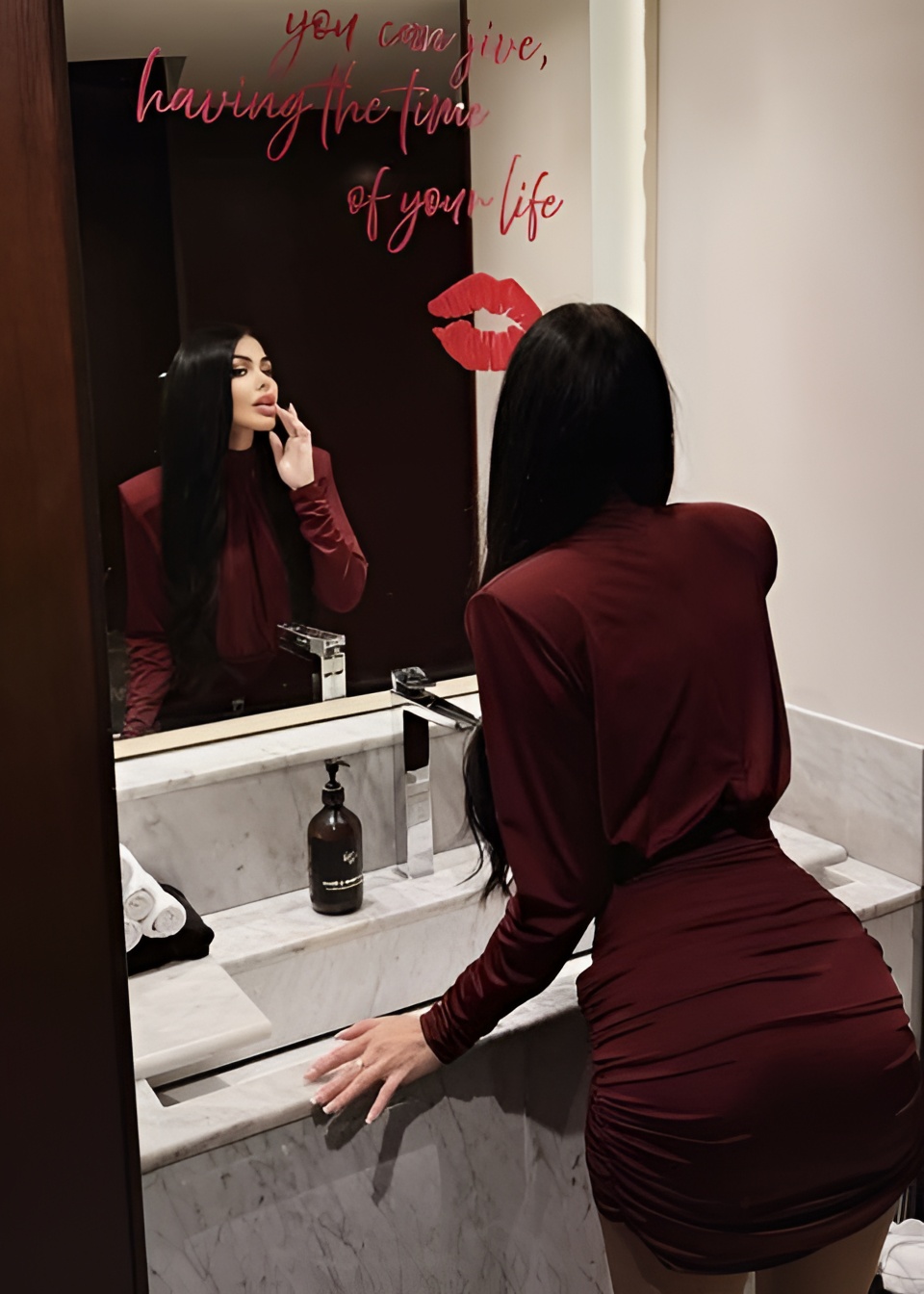 Индивидуалка ДАШЕНЬКА, доступна для личного знакомства от 15000 руб