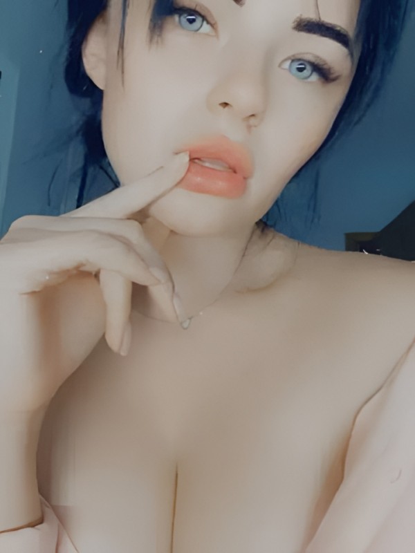 Эдита привлекательная девушка из Нальчика цена от 2000 руб