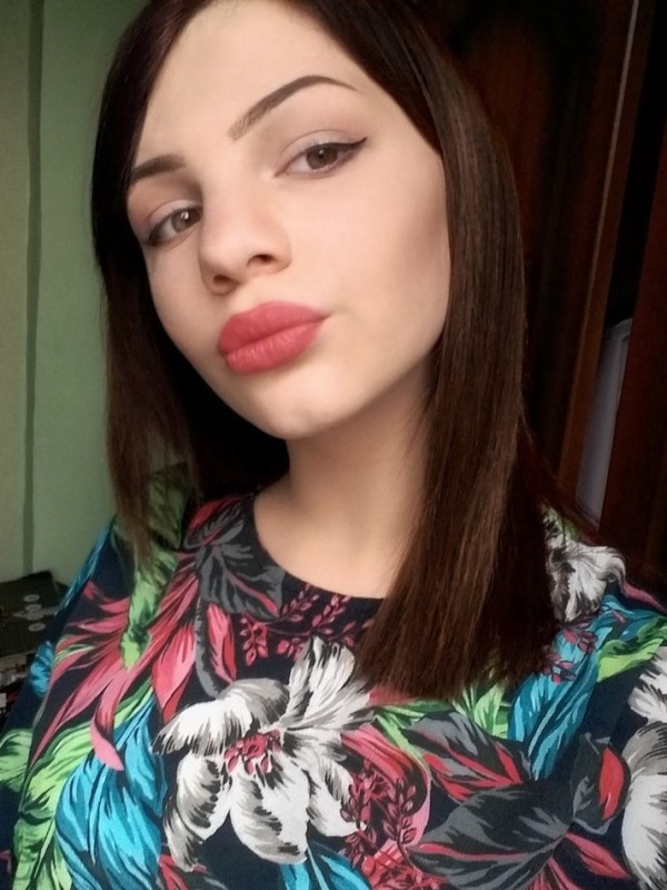 Клео привлекательная девушка из Нальчика цена от 3500 руб