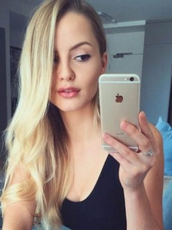 Танька привлекательная девушка из Нальчика цена от 3000 руб