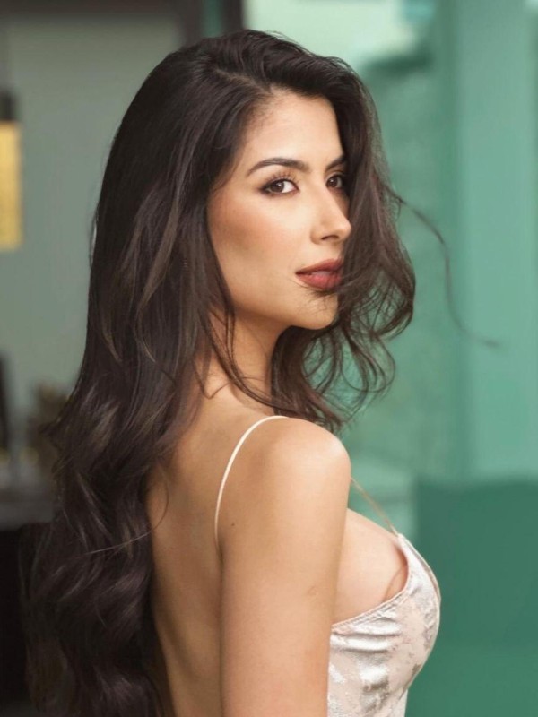 Лика привлекательная девушка из Нальчика цена от 4500 руб